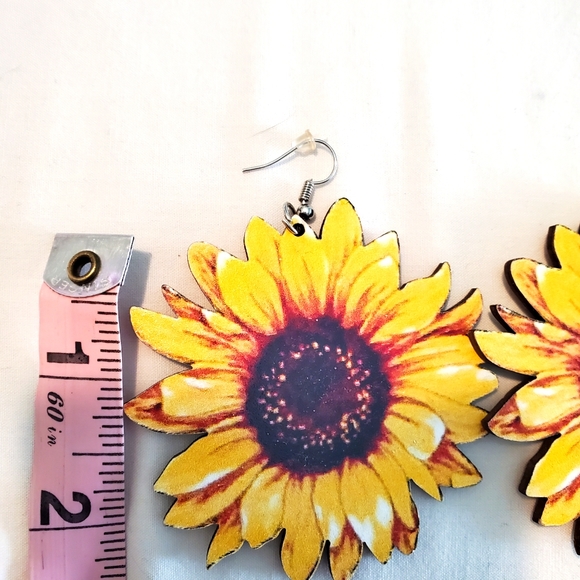 💙🌻  Sunflower earrings - Picture 7 of 7
